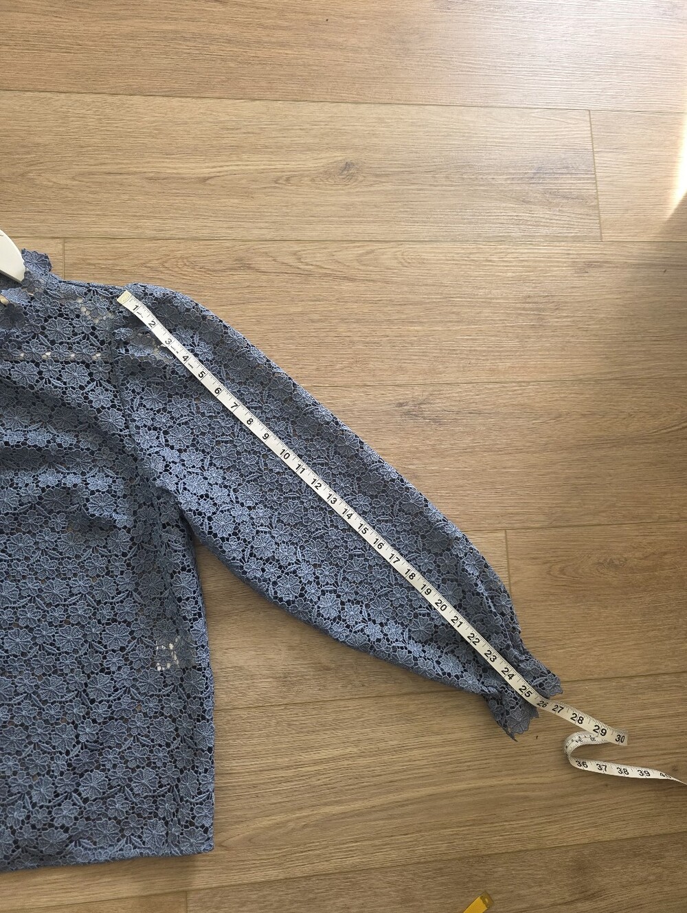 PRISTINE Sezane Jordyna Azul Blue Lace Blouse Size 42 US 10  Large to XL - Picture 9 of 13